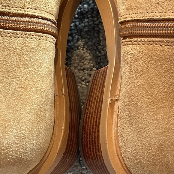 Matisse Nate Tan Suede Ankle Boots, Faux Shearling Lining, 2” Heel, Size 7M - Picture 14 of 15